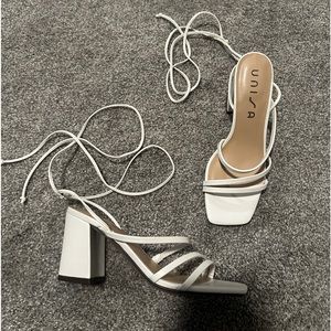 unisa ankle wrap block heels